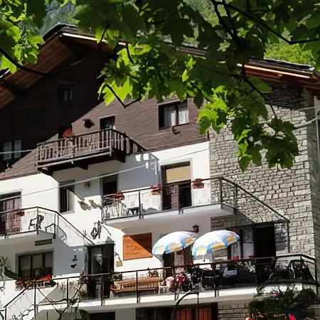 Laurent Hotel 2*
