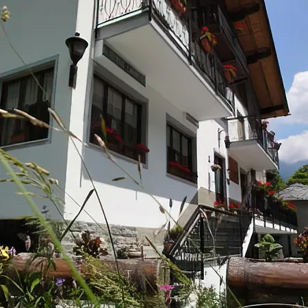 Laurent Hotel 2*